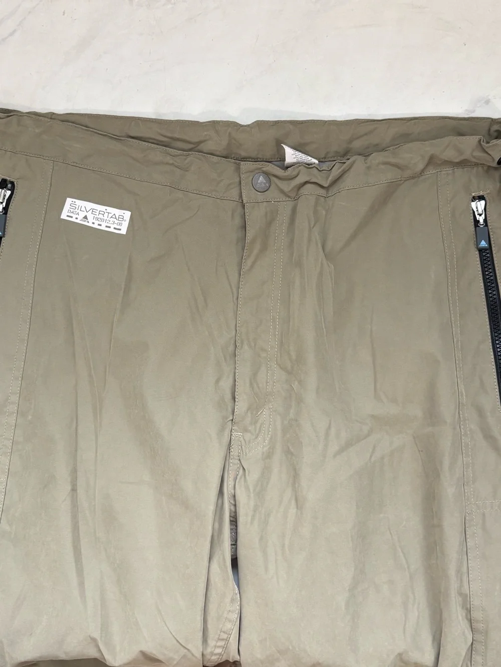 Vtg. Levi's Silvertab Data Men's XL x 34 Jogger Cargo Pants Sage Green Baggy Y2K